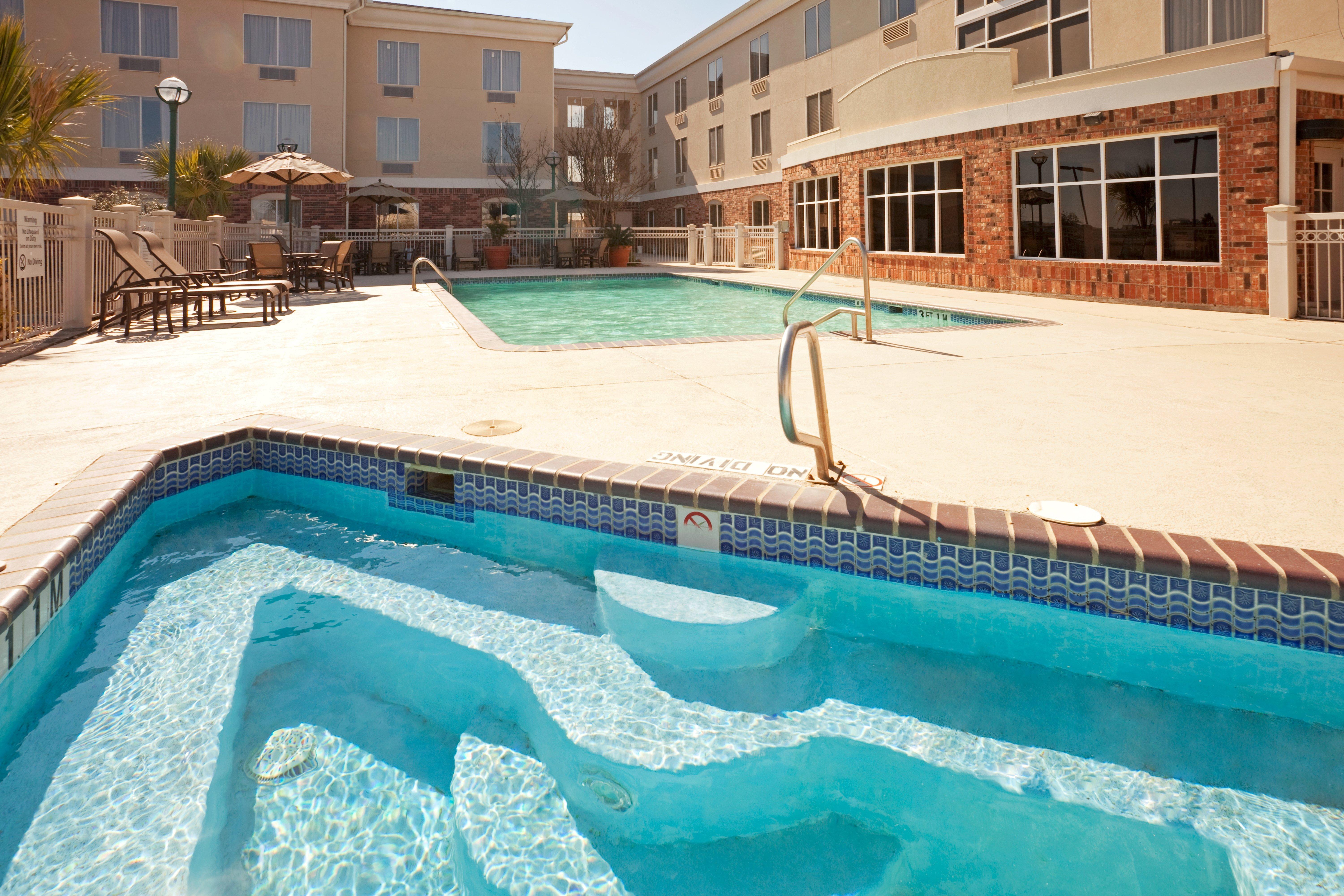 Holiday Inn Express Hotel & Suites Eagle Pass By Ihg Ngoại thất bức ảnh