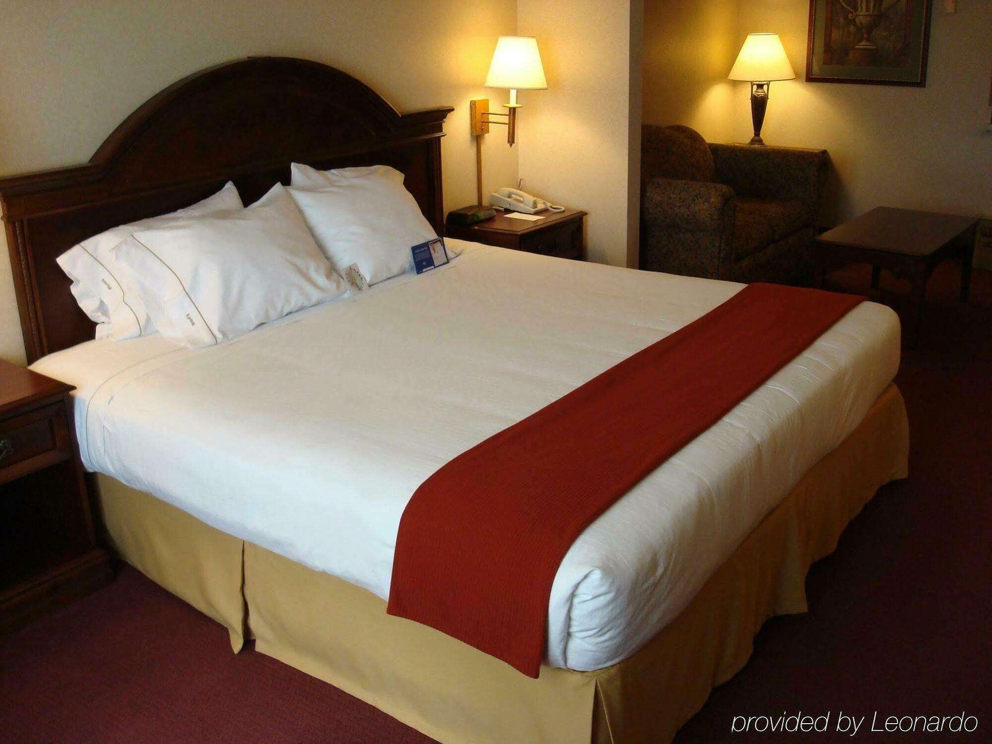 Holiday Inn Express Hotel & Suites Eagle Pass By Ihg Ngoại thất bức ảnh